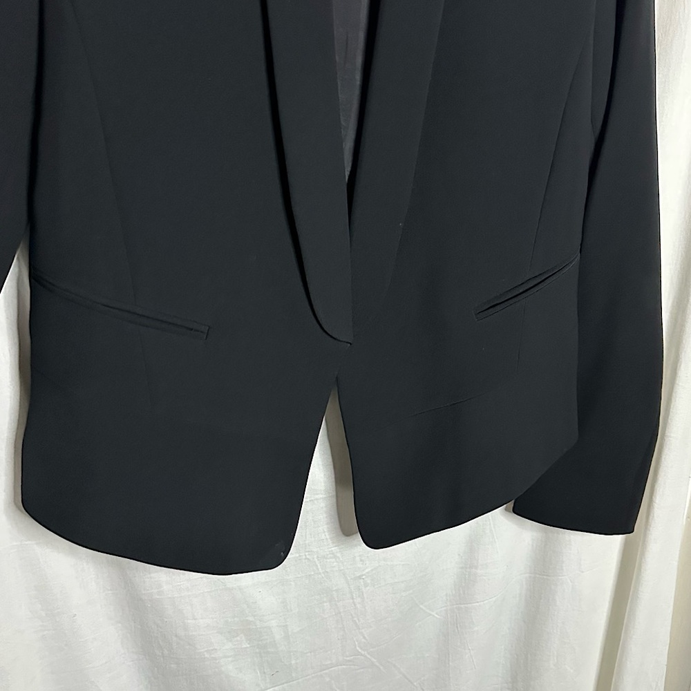 Express Deep Lapel Open Front Black Blazer | Size 8 - Picture 5 of 15